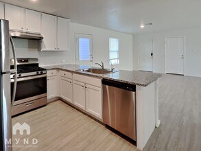 7102 Tides Trl in San Antonio, TX - Building Photo - Building Photo