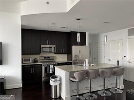 1080 Peachtree St NE in Atlanta, GA - Building Photo