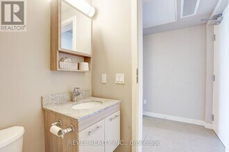 308 Lester St in Waterloo, ON - Building Photo - Building Photo