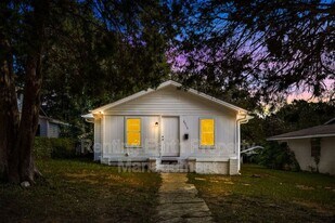 2313 20th St N in Bessemer, AL - Building Photo