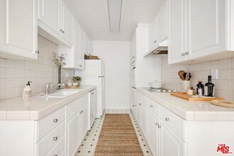 222 7th St in Santa Monica, CA - Building Photo - Building Photo