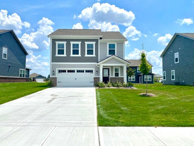 6659 Redwood Dr in McCordsville, IN - Building Photo - Building Photo