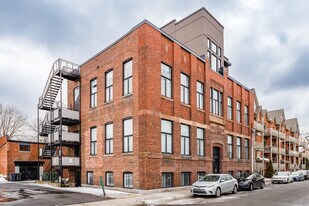 100 21E Av in Montréal, QC - Building Photo