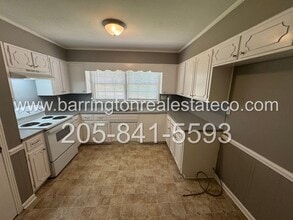 225 Ardella Cir in Gardendale, AL - Foto de edificio - Building Photo