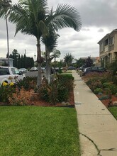 2026 -2028 Clyde Ave, Unit 2028 Lower in Los Angeles, CA - Foto de edificio - Building Photo