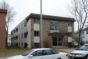 2637 Pleasant Ave S Apartments