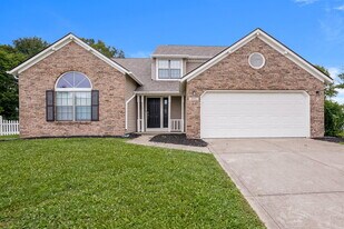 971 Andover Dr in Greenwood, IN - Building Photo