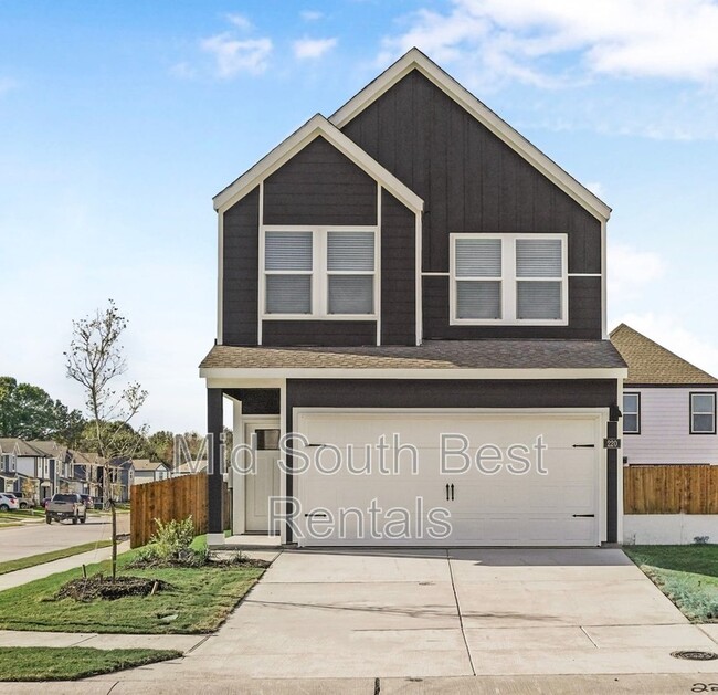 property at 220 Redwood Rd