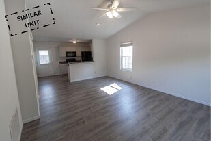 3406 E St Charles Rd in Columbia, MO - Building Photo