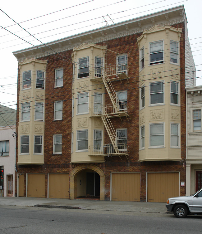 1345 Clement St in San Francisco, CA - Building Photo - Building Photo