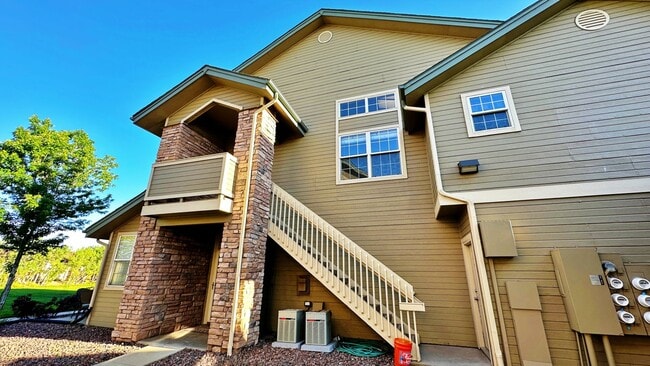2856 W Centennial Dr