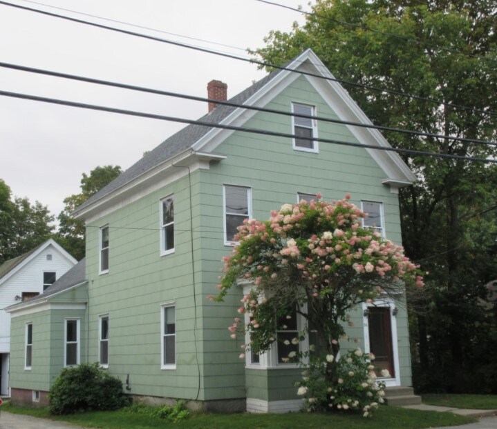 36 Village St, Unit 2 in Lisbon, ME - Building Photo