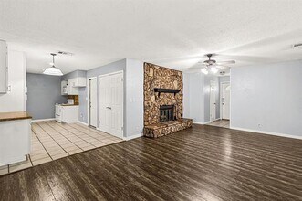 524 Patterson Dr in Mansfield, TX - Building Photo - Building Photo