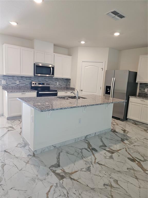 1446 Princess Tree Ct in Haines City, FL - Building Photo - Building Photo