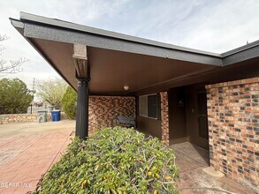 11109 Pink Coral Dr in El Paso, TX - Building Photo - Building Photo