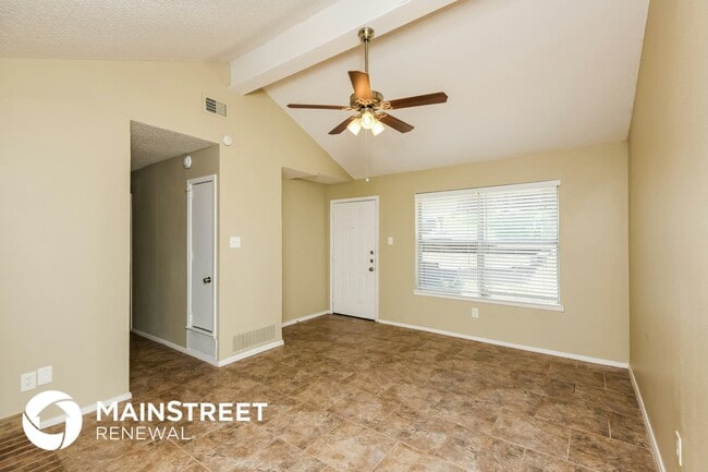 6407 Woods Edge Dr in Arlington, TX - Building Photo - Building Photo
