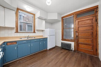 2103 Highland Ave in Berwyn, IL - Building Photo - Building Photo