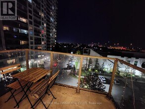 339 Rathburn Rd W in Mississauga, ON - Building Photo - Building Photo