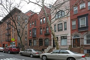 114 W 88th St in New York, NY - Building Photo