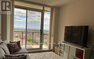 2379 Central Park Dr in Oakville, ON - Building Photo - Building Photo