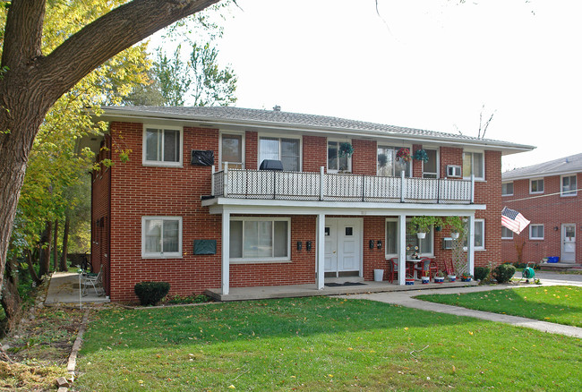 211 Jefferson St in Waterford, WI - Building Photo - Building Photo