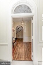 2425 California St NW in Washington, DC - Building Photo - Building Photo