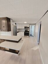 1335 E Main St, Unit House in Owatonna, MN - Foto de edificio - Building Photo