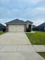 359 Avondale Ln in Bossier City, LA - Building Photo