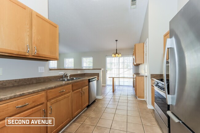 1025 Riverclift Dr photo'