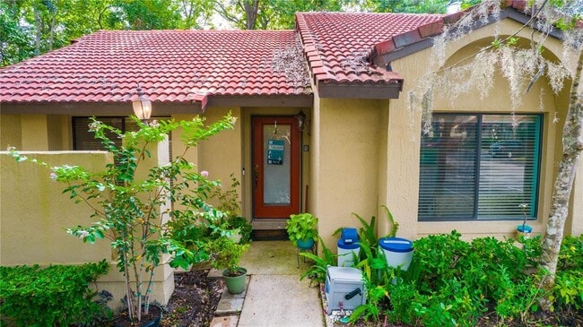 466 Club Dr in Winter Springs, FL - Building Photo - Building Photo