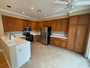 958 Mendocino Dr in San Marcos, CA - Building Photo - Building Photo