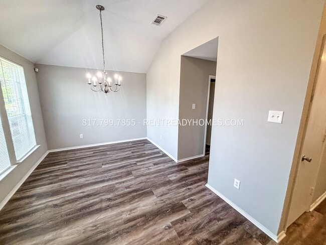 1326 Pennsylvania Ave in Lancaster, TX - Building Photo - Building Photo