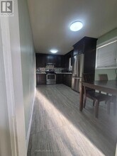 10 Pickard Ln in Brampton, ON - Building Photo - Building Photo