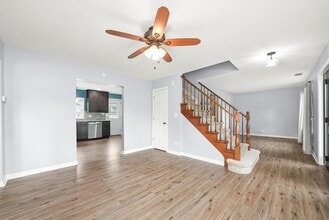 33351 N Park St in Grayslake, IL - Building Photo - Building Photo
