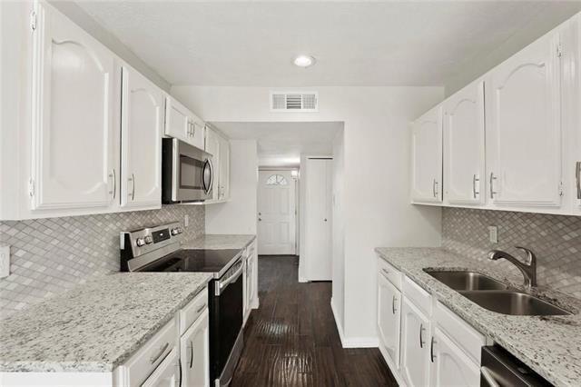 732 Via Barcelona in Mesquite, TX - Building Photo - Building Photo