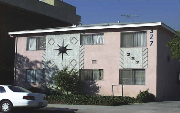 325-327 Burchett St in Glendale, CA - Building Photo