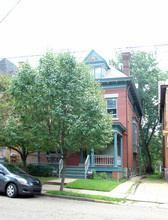 303 S Fairmount St in Pittsburgh, PA - Building Photo - Building Photo