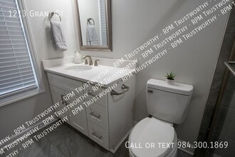 1213 Grant St in Durham, NC - Building Photo - Building Photo