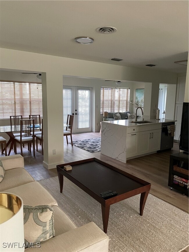 property at 1471 Mandarin Rd