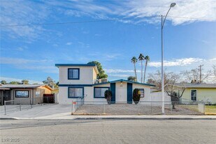 5813 W Balzar Ave in Las Vegas, NV - Building Photo