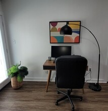 Val Verde Apartments in Schertz, TX - Foto de edificio - Building Photo