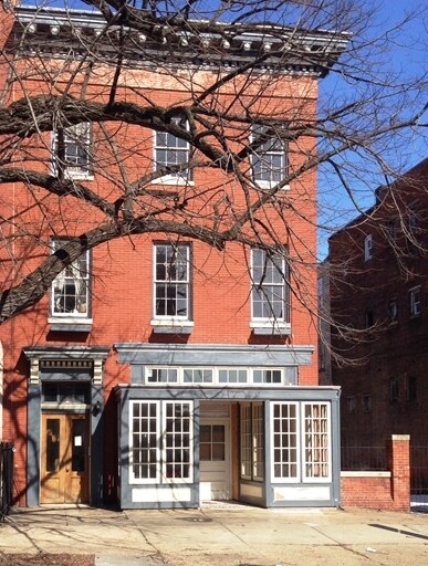 2501 Madison Ave in Baltimore, MD - Foto de edificio