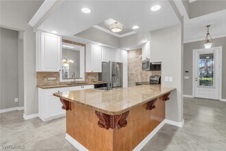 2845 Hatteras Way in Naples, FL - Building Photo - Building Photo