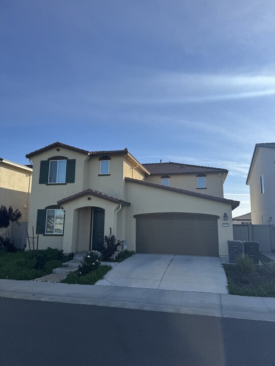 3056 Lemonade Ln in Roseville, CA - Building Photo