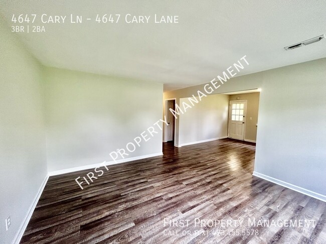 4647 Cary Ln-Unit -4647 Cary Lane in Chattanooga, TN - Foto de edificio - Building Photo