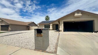 3582 W 14th Pl in Yuma, AZ - Building Photo