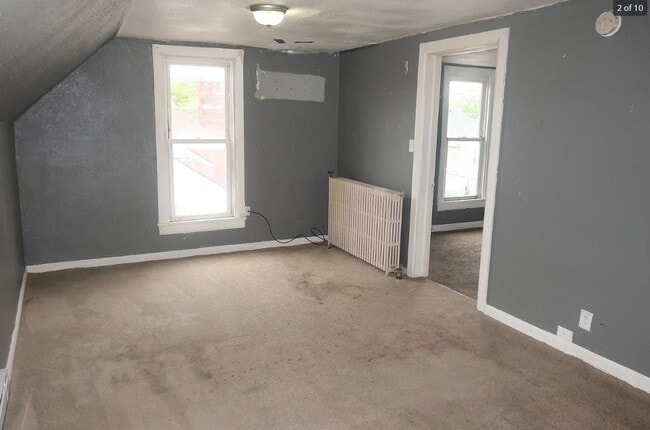 416 W Jackson St, Unit 8 in Muncie, IN - Foto de edificio - Building Photo