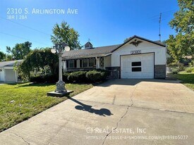 2310 S Arlington Ave in Independence, MO - Building Photo