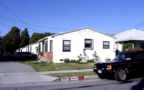 13451 Camilla St in Whittier, CA - Building Photo