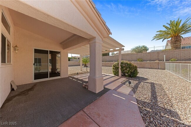 property at 3101 Lotus Hill Dr